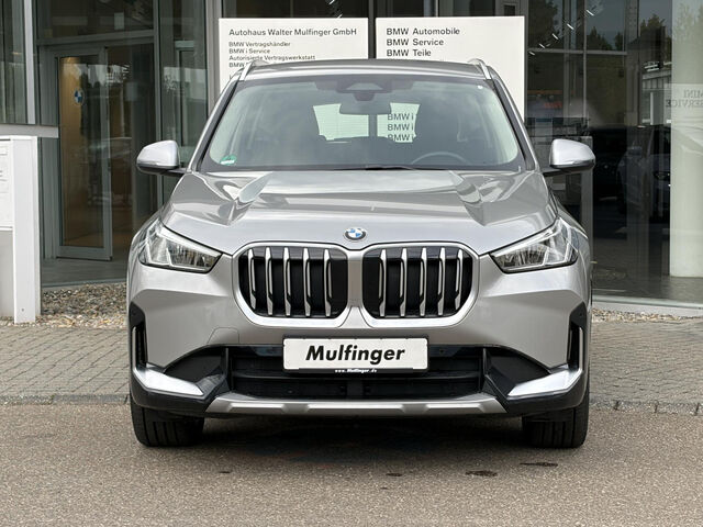 BMW X1 x23i Kamera Live-Navi-Widescreen Sitzh.19 Bluetooth LED Vollleder Klima PDC el. Fenster Ansicht 4 für Fahrzeugdetailseite