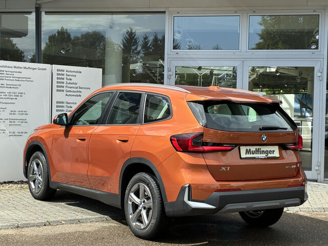 BMW X1 x23i Aktivsitz+Massage HUD ACC SuView LivePro Bluetooth Navi LED Klima PDC el. Fenster Ansicht 7 für Fahrzeugdetailseite