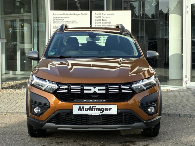 DACIA Sandero Stepway TCe90 Extreme Navi AHK 5.800km! Bluetooth LED Klima Einparkhilfe el. Fenster Ansicht 4 für Fahrzeugdetailseite