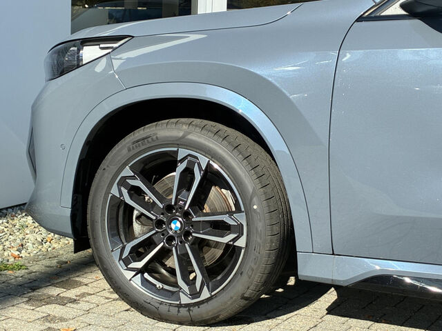 BMW X1 x23d M Sport PanoD.AktivS+Mass.ACC Ha/Ka.19 Sportpaket Bluetooth Navi LED Vollleder Klima PDC el. Ansicht 10 für Fahrzeugdetailseite