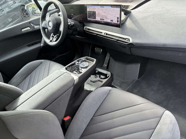 BMW iX x60 M Sport Pro IntAktivLenk.Sky Sitzbel.AHK Sportpaket Bluetooth HUD Navi LED Klima Luftfederung Ansicht 15 für Fahrzeugdetailseite
