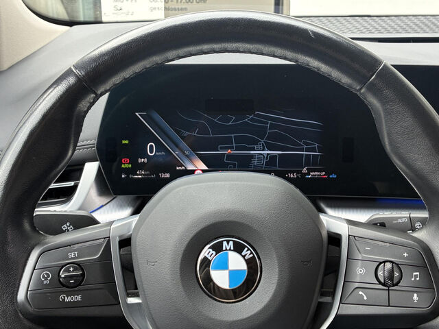 BMW 218 Active Tourer 218d AT.Sports.HUD ACC SurView Ha/Ka.KomfZug AHK Bluetooth Navi LED Vollleder Klima PDC el. Fenster Ansicht 13 für Fahrzeugdetailseite