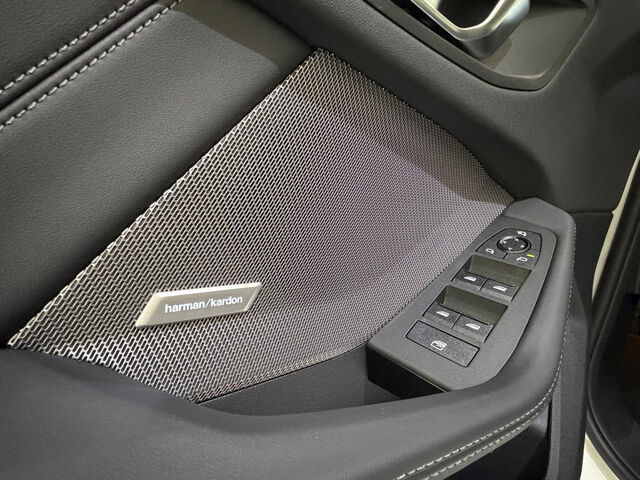 BMW 120 M Sport Har/Kar Adap.LED Pano Park.Assistent Sportpaket Navi Klima PDC el. Fenster Ansicht 14 für Fahrzeugdetailseite