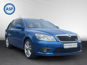 SKODA Octavia Combi RS 2.0 TDI DSG XENON NAVI SHZ PDC Octavia