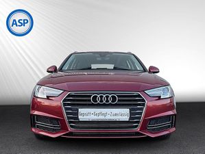 AUDI A4 Avant 40 TFSI DSG design XEN NAVI SHZ PDC AHK A4