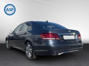 MERCEDES-BENZ E 400 CGI 7G-Tronic Avantgarde LED PANO NAVI RFK E 400