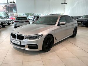 BMW 530e AUT M Sport LED PAN HUD H&K Apple&Andro RFK 530
