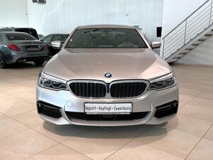 BMW 530e AUT M Sport LED PAN HUD H&K Apple&Andro RFK 530