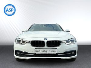 BMW 320d AUT 4x4 Touring Sport LED PAN NAV SHZ PDC 320