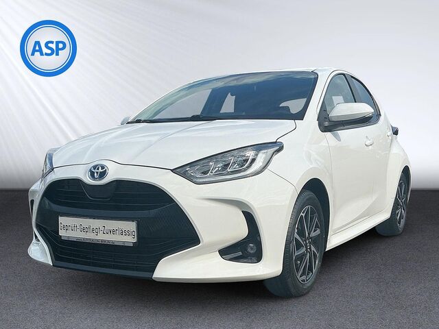 TOYOTA Yaris Hybrid eCVT Team DE LED Apple&Andro RFK Yaris