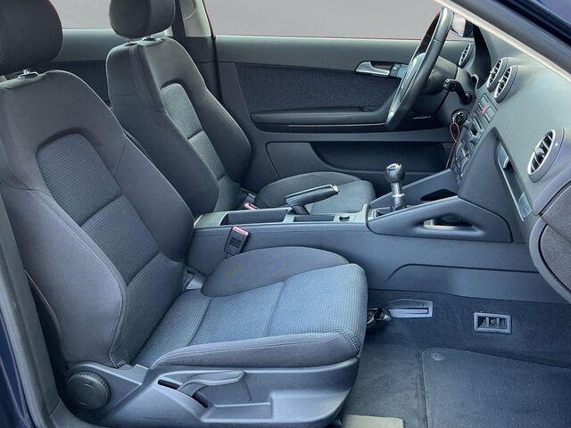 AUDI A3 1.6 16V FSI Ambition S Line Climatronic SHZ  A3