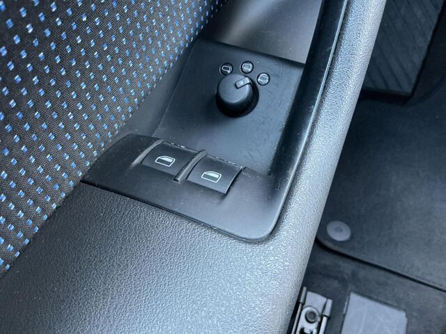 AUDI A3 1.6 16V FSI Ambition S Line Climatronic SHZ  A3
