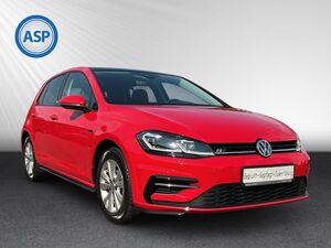 VW Golf 1,0 TSI DSG R Line LED PAN NAV SHZ STHZ RFK Golf