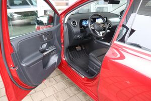 MERCEDES-BENZ B 250 e Progressive High-End Paket/Multibeam/AHK