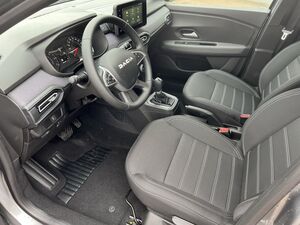 DACIA Sandero TCe 90 CVT Expression Winterpaket+RFK+LED