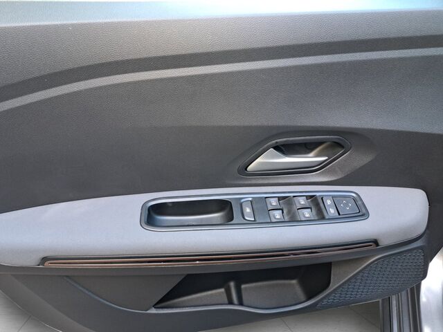 DACIA Sandero Ansicht 13 für Fahrzeugdetailseite