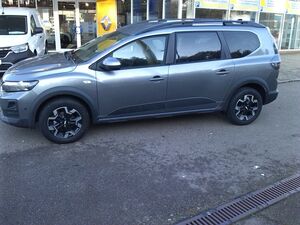 DACIA Jogger Journey TCe 110