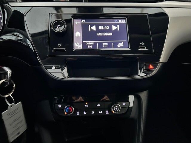 OPEL Corsa Ansicht 12 für Fahrzeugdetailseite