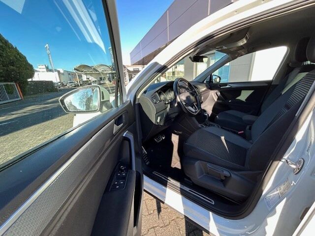 VW Tiguan Ansicht 10 für Fahrzeugdetailseite
