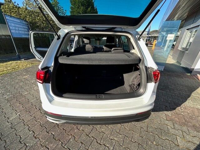 VW Tiguan Ansicht 15 für Fahrzeugdetailseite