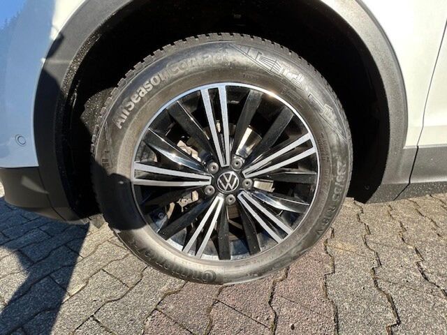 VW Tiguan Ansicht 9 für Fahrzeugdetailseite
