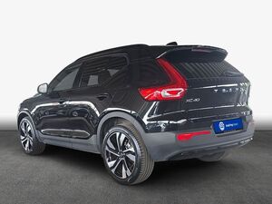VOLVO XC40 B4 B DKG Ultimate Dark XC40
