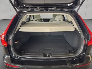 VOLVO V60 Cross Country B4 D AWD Plus 145 kW, 5-türig (Diesel) V60 Cross Country