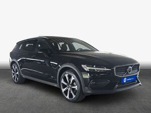VOLVO V60 Cross Country B4 D AWD Plus V60 Cross Country
