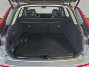 VOLVO XC60 B5 B AWD Core XC60