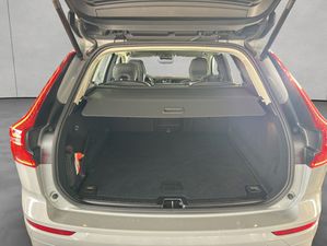 VOLVO XC60 B5 B AWD Core XC60