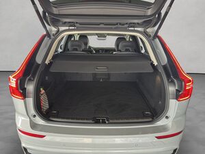 VOLVO XC60 B4 D Plus Dark XC60