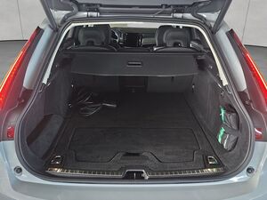 VOLVO V90 T8 Plug-in Hybrid AWD Ultra Dark V90
