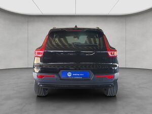 VOLVO XC40 B3 B DKG Plus Black Edition XC40