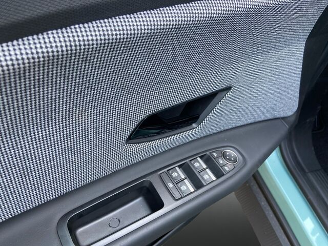 RENAULT R4 4 E-Tech elektrisch Iconic 150 Comfort Range Ansicht 14 für Fahrzeugdetailseite