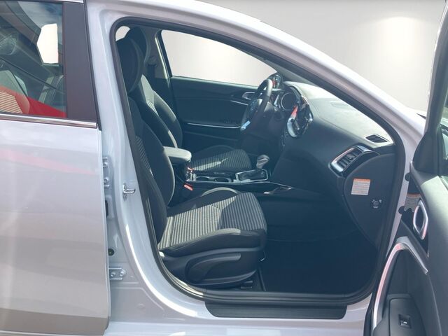 KIA Ceed 5 1.5T 48V DCT 140 Ansicht 15 für Fahrzeugdetailseite