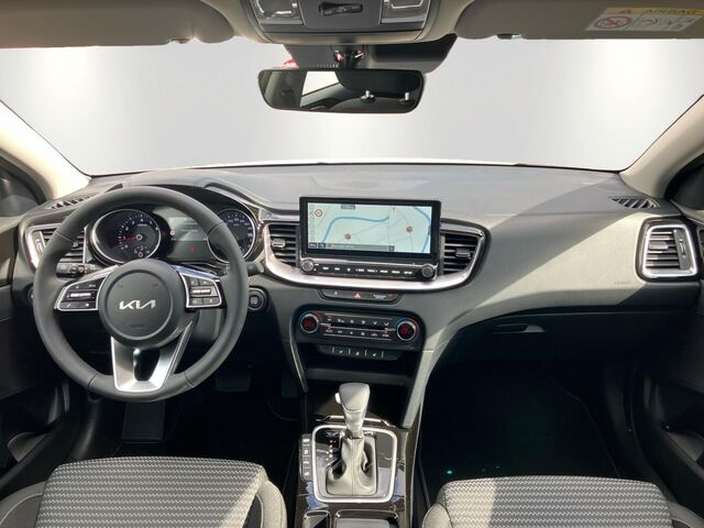 KIA Ceed 5 1.5T 48V DCT 140 Ansicht 9 für Fahrzeugdetailseite