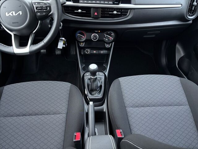 KIA Ceed 1.5 T-GDI 48V 140 PS DCT Ultimate Edition  Ansicht 10 für Fahrzeugdetailseite