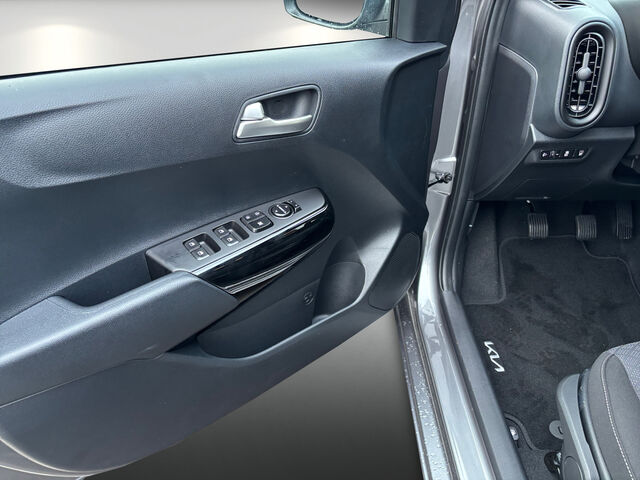 KIA Ceed 1.5 T-GDI 48V 140 PS DCT Ultimate Edition  Ansicht 14 für Fahrzeugdetailseite