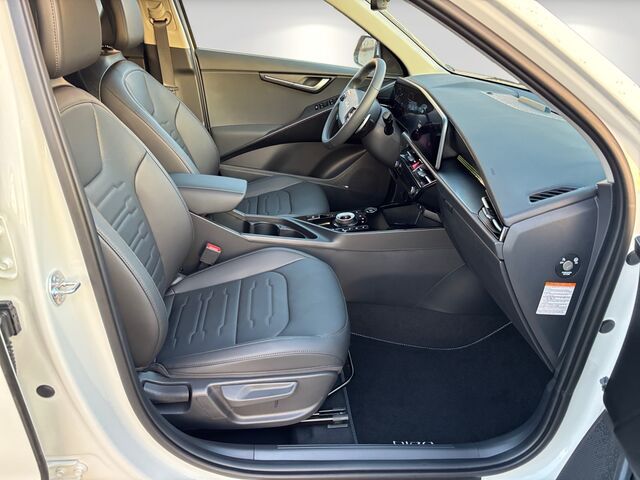 KIA Ceed 1.5T 48V DCT 140 ULTIMATE Ansicht 15 für Fahrzeugdetailseite