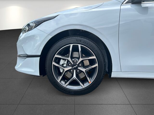 KIA Ceed 1.5T 48V DCT 140 STY JBL Ansicht 16 für Fahrzeugdetailseite