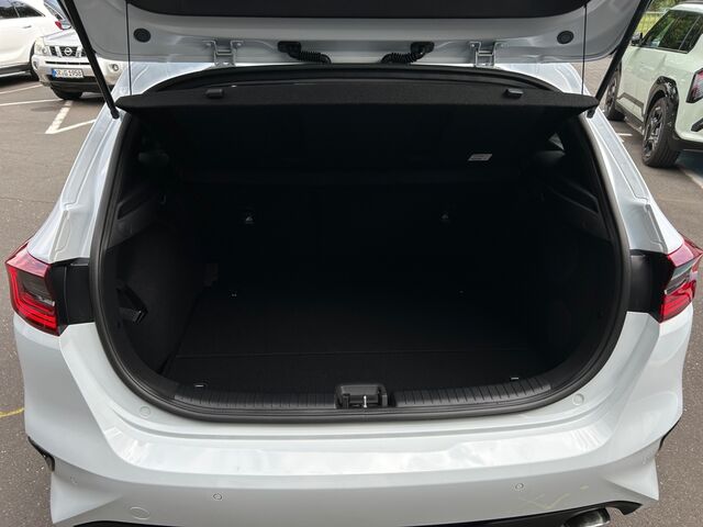 KIA Ceed 1.5T 48V DCT 140 STY JBL Ansicht 6 für Fahrzeugdetailseite