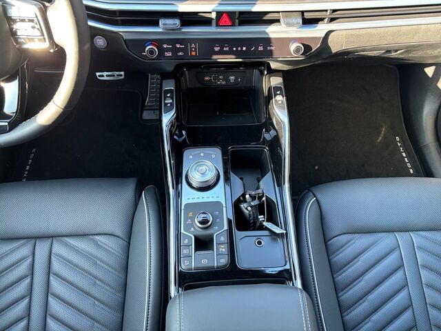 NISSAN Qashqai 1.3 DIG-T Tekna 4x4 Ansicht 10 für Fahrzeugdetailseite