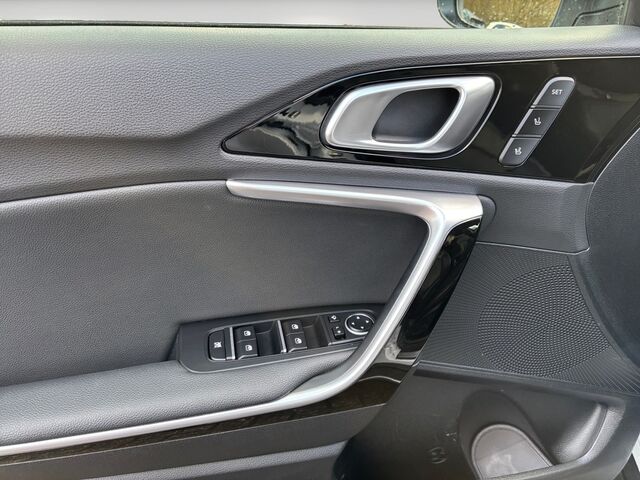 NISSAN Qashqai 1.3 DIG-T MHEV N-Connecta Ansicht 14 für Fahrzeugdetailseite