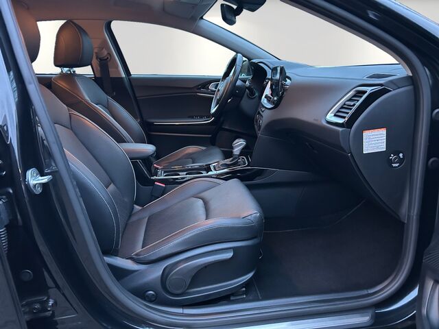 NISSAN Qashqai 1.5 VC-T e-Power Tekna Ansicht 15 für Fahrzeugdetailseite