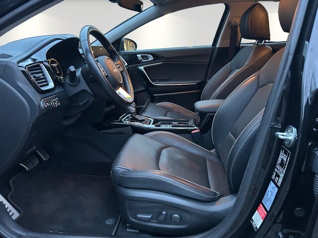 NISSAN Qashqai 1.5 VC-T e-Power Tekna Ansicht 8 für Fahrzeugdetailseite