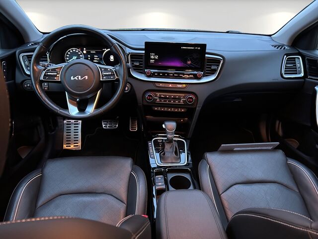 NISSAN Qashqai 1.5 VC-T e-Power Tekna Ansicht 9 für Fahrzeugdetailseite