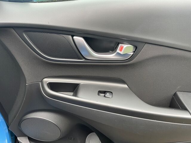 FORD Focus 1.0 EcoBoost Titanium S/S Ansicht 17 für Fahrzeugdetailseite