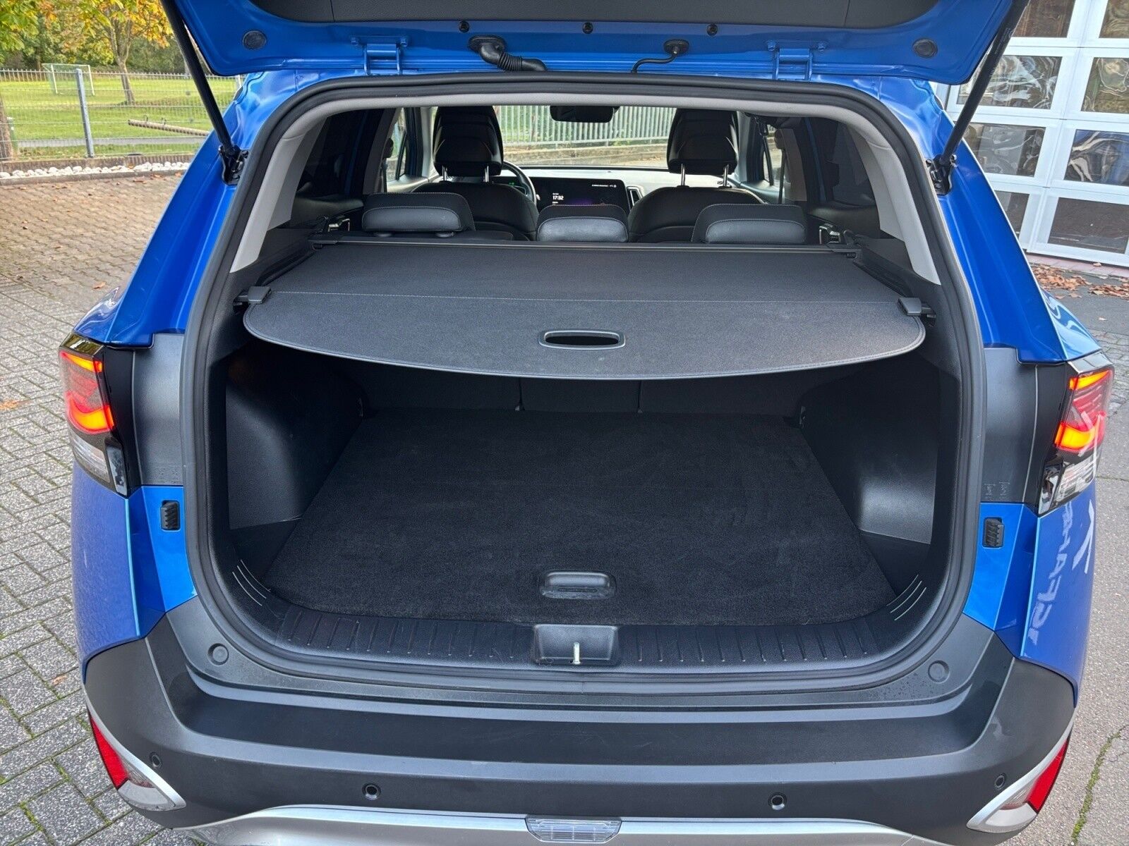 KIA Sportage 1.6 T-GDI Mild-Hybrid Vision 4WD Ansicht 6 für Fahrzeugdetailseite