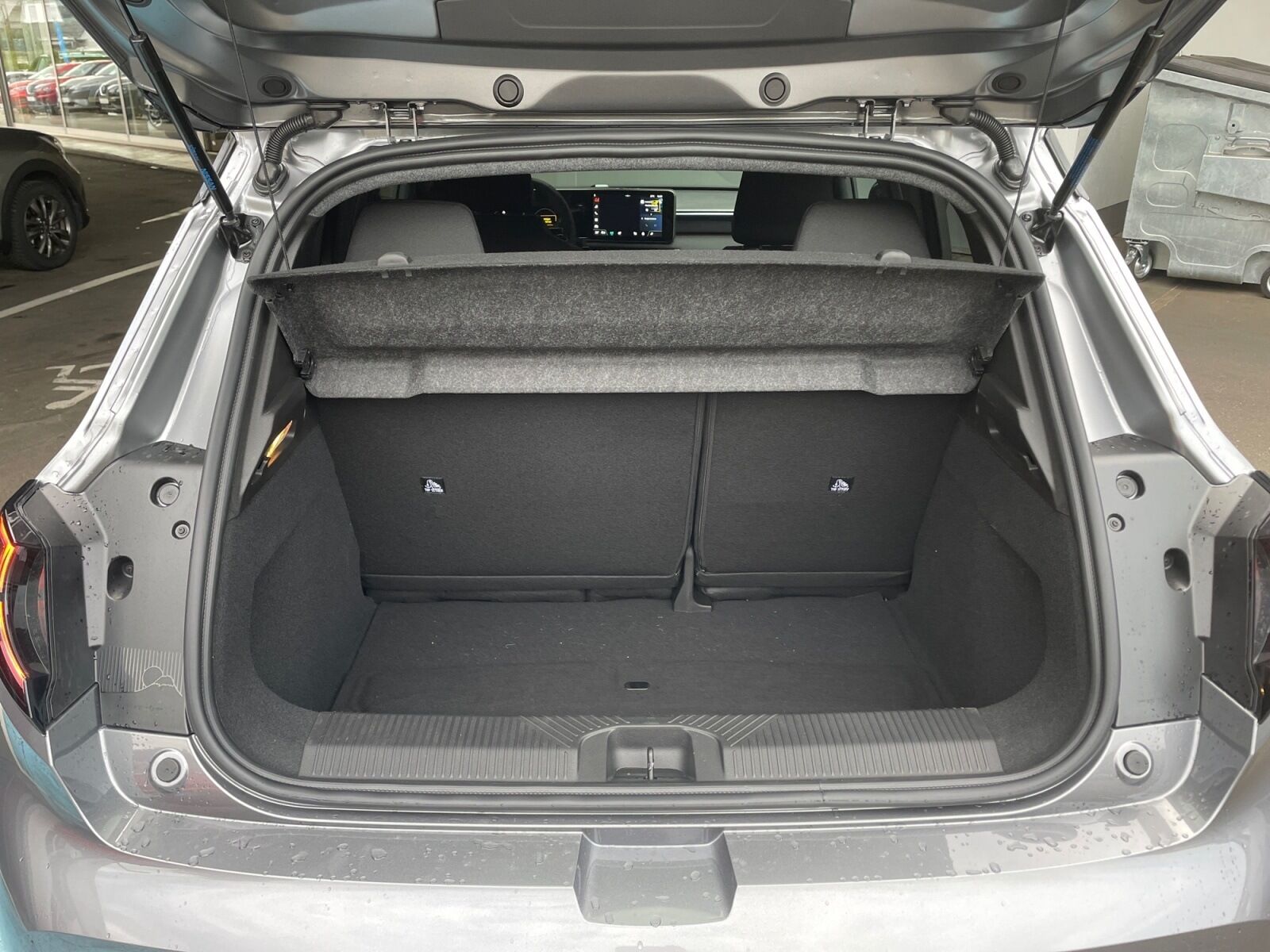 NISSAN Micra 40 kWh ADVANCE Ansicht 6 für Fahrzeugdetailseite