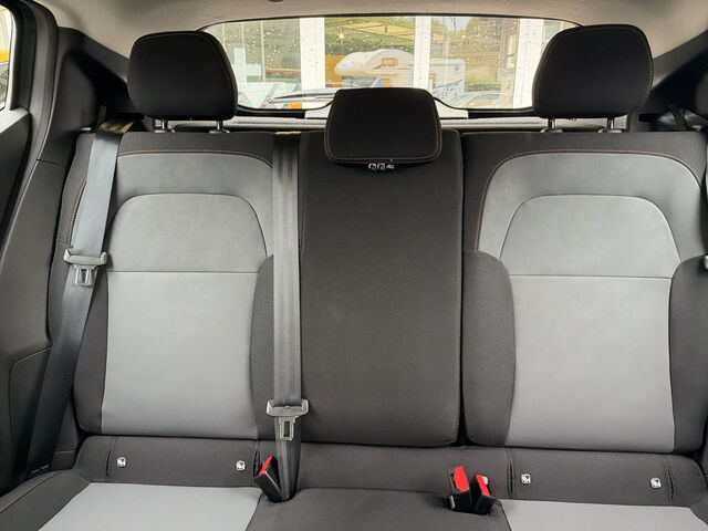 DACIA Duster Celebration TCe 150 Ansicht 16 für Fahrzeugdetailseite